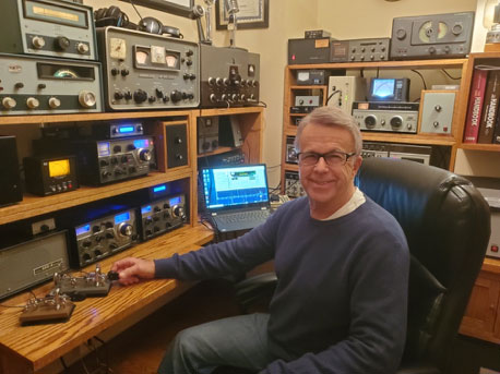 Ron Howes Radio Enthusiast Collector rsz