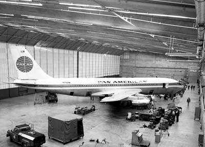 Pan Am Boeing 707 121 blogpi