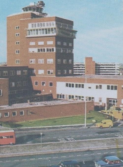 5 Heathrow Control Tower 1970 top