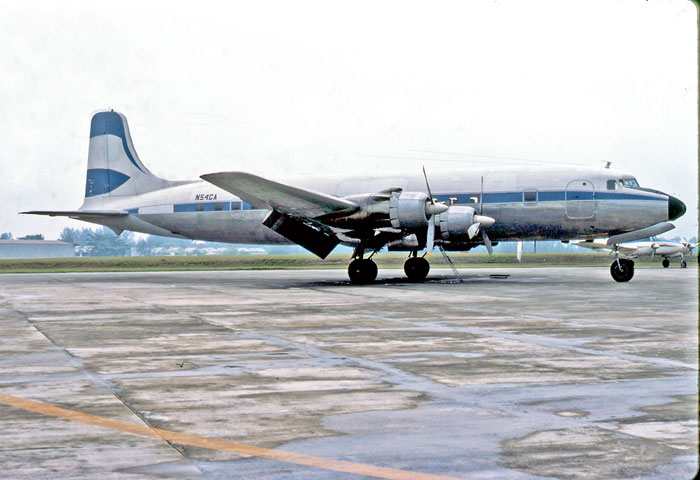 DC 6B N54CA Singapore Seletar 11975 Bird Air rsz