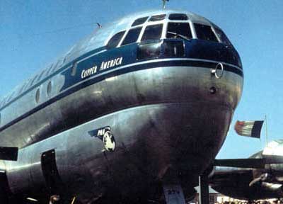 Pan Am Boeing 377 Stratocruiser blog