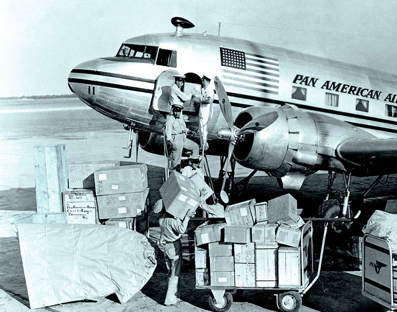 Pan Am Corrugated Boxes DC 3 loading Miami rsz