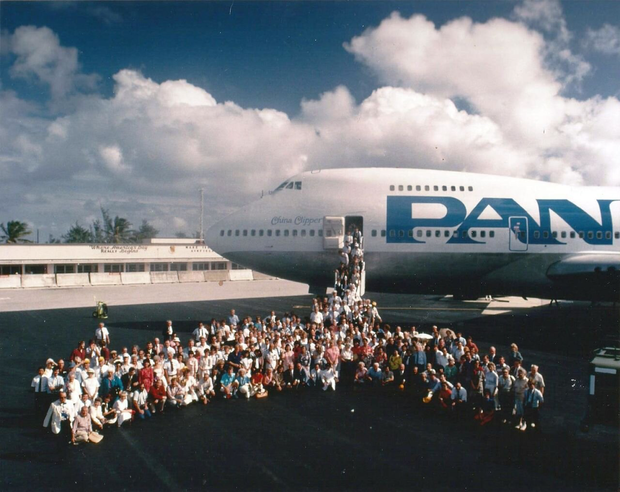 Pan Am China Clipper II at Wake during 1985 Anniversary Flight (USAF)