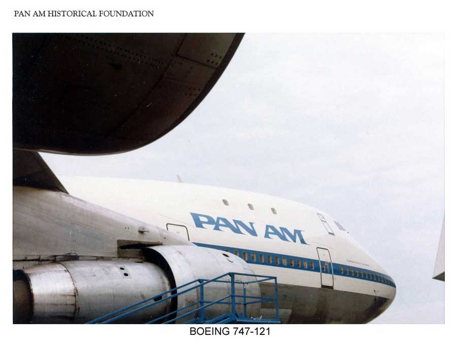 Pan Am Boeing 747 starboard side view