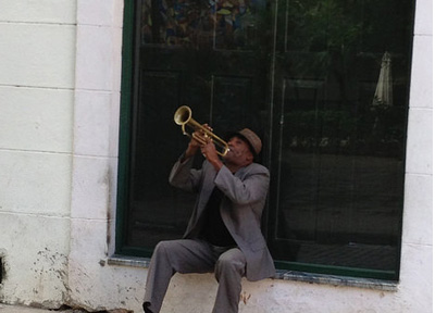 Cuba Tour Street trumpeter blogpic