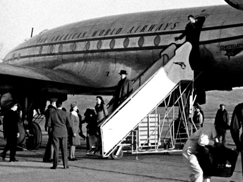 Clipper Intrepid arrives Tulin 1946. Ed Dover photo.