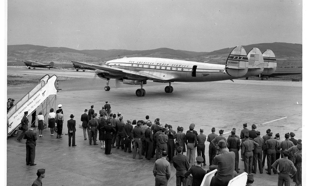 Pan Am Lockeheed Constellation Clipper London, arriving in Vienna in 1946