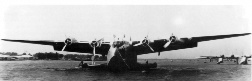 California Clipper in  Auckland after inaugural mail flight 7 12 40 Tasman Empire Airways S 23s in background