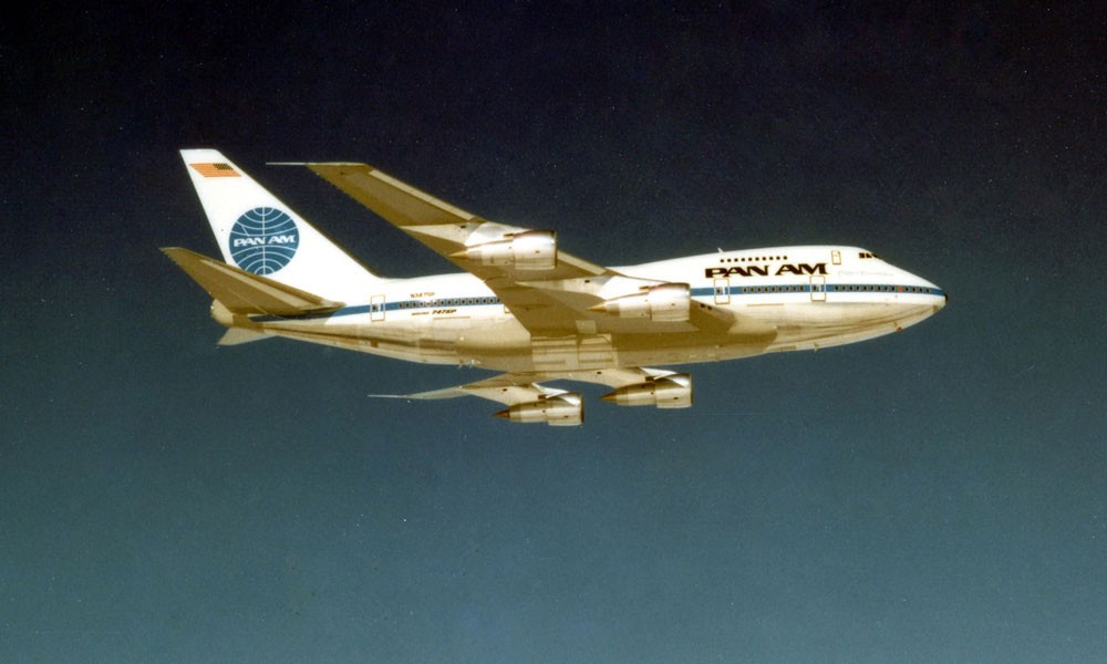 Postcard: Boeing 747SP (Special Performance) used for long range flights.